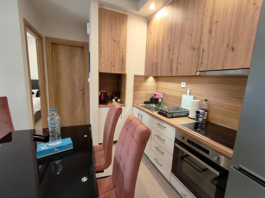 Chic Apartment Near Acropolis Atina Dış mekan fotoğraf